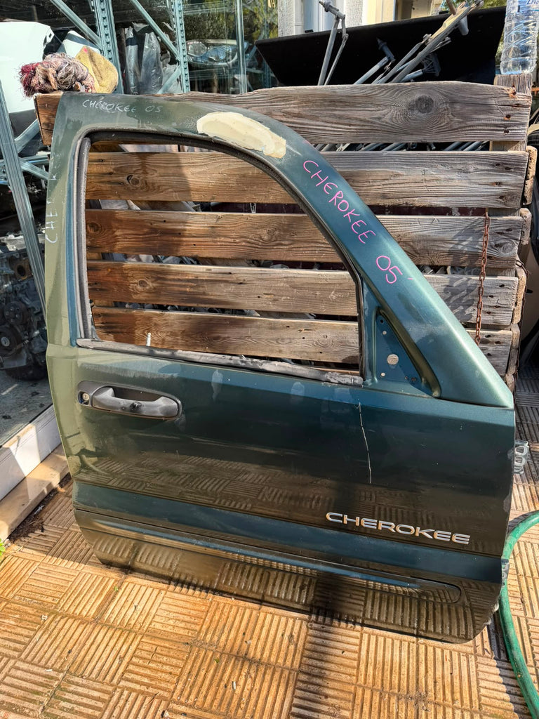 Πόρτα Εμπρός Δεξιά Jeep Cherokee 2005