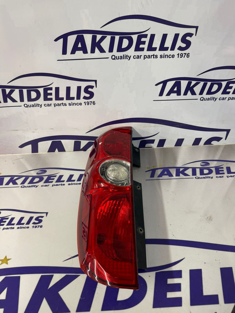 Φανάρι Πίσω Δεξί Opel Combo 2010-2018
