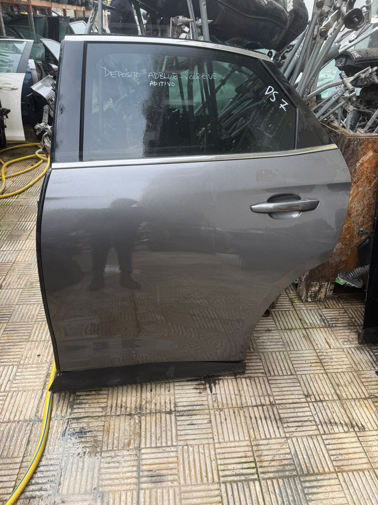Citroen DS7 Rear Left Door