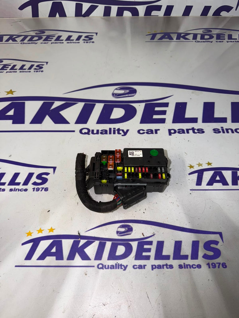 Ασφαλειοθήκη Opel Astra K
