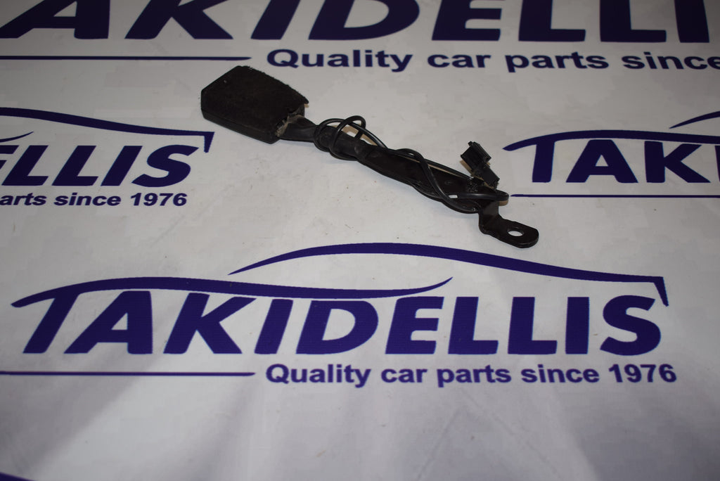 Κλείστρο Ζώνης Εμπρός Δεξί Volkswagen Caddy 2015-2020