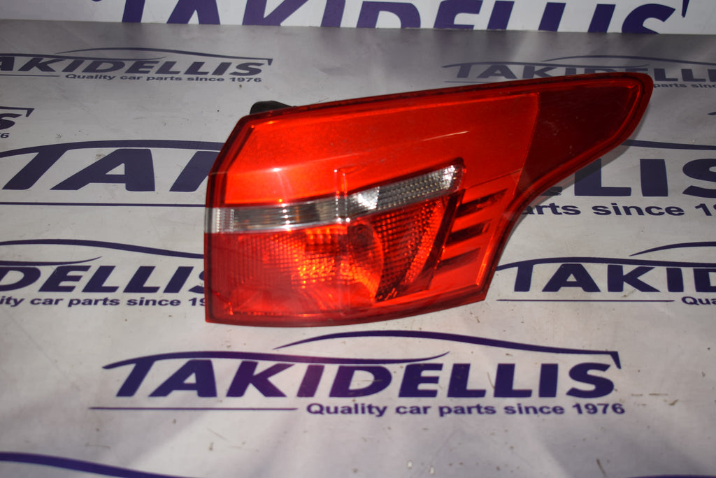 Φανάρι Φτερού Πίσω Δεξί Ford Focus 2015