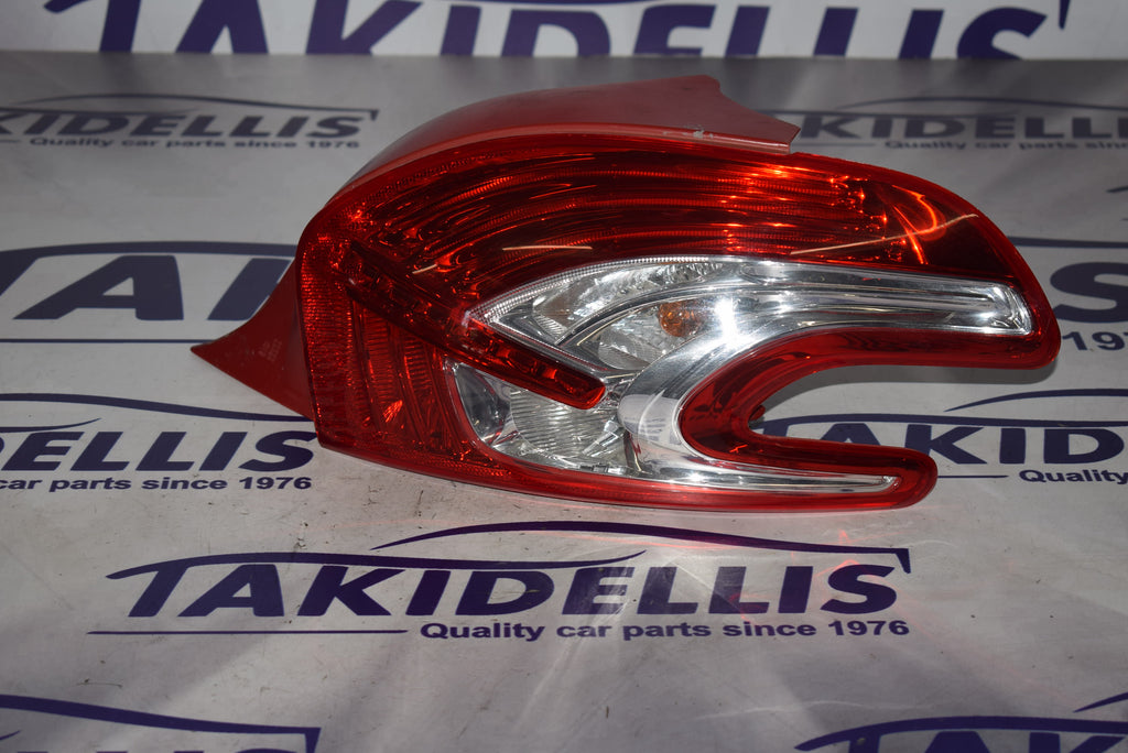 Φανάρι Φτερού Πίσω Δεξί Peugeot 208 2012-2016 Led