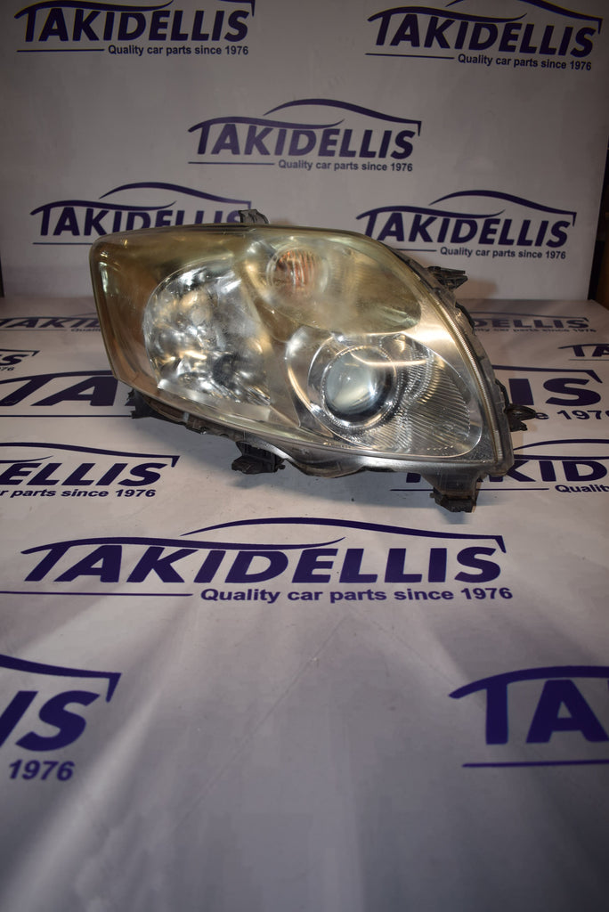 Φανάρι Εμπρός Δεξί Toyota Auris 2006-2010