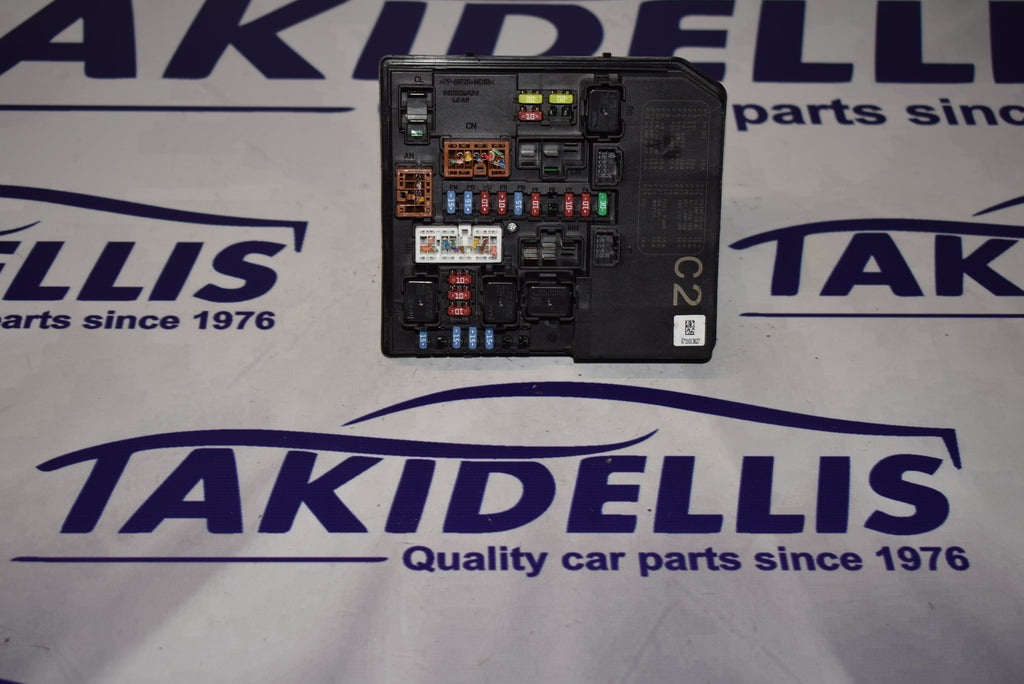 Ασφαλειοθήκη Nissan Juke 2010-2015