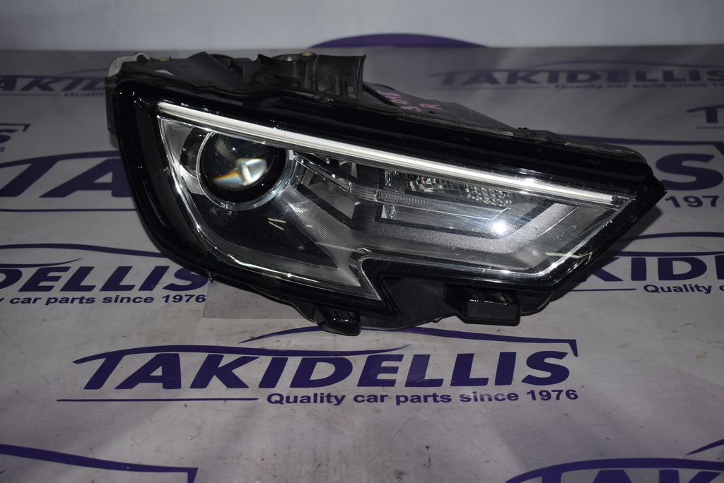 Φανάρι Εμπρός Δεξί Audi A3 2016-2020 Xenon
