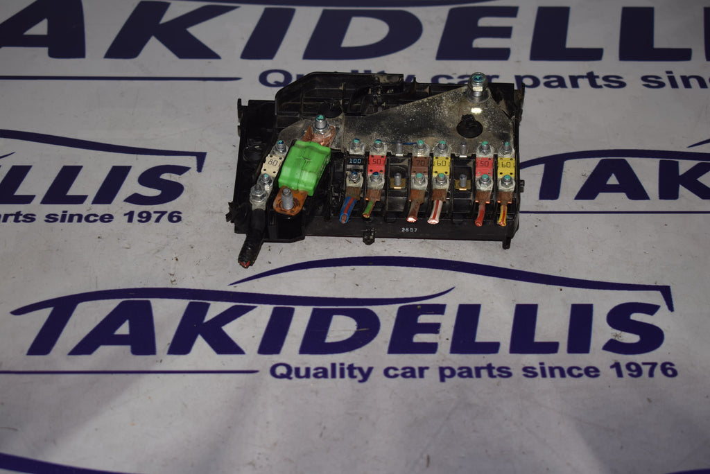 Ασφαλειοθήκη Ford Kuga T8MAH