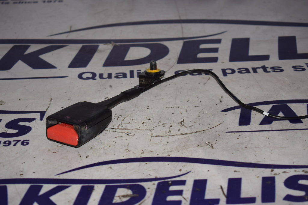 Seat Belt Buckle Front Left Volvo XC40