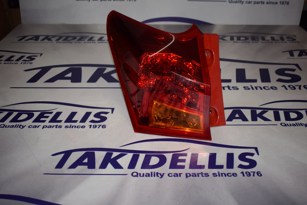 Φανάρι Φτερού Πίσω Αριστερό Toyota Auris 2012-2018