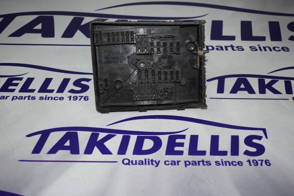 Ασφαλειοθήκη Group Vag 2004-2010