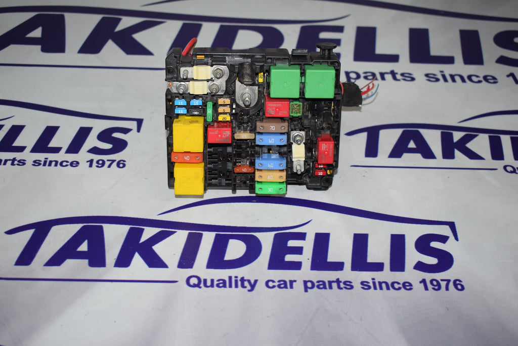 Ασφαλειοθήκη Opel Crossland X 2017-2022