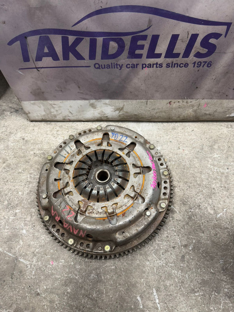 Βολάν Κινητήρα Nissan Navara