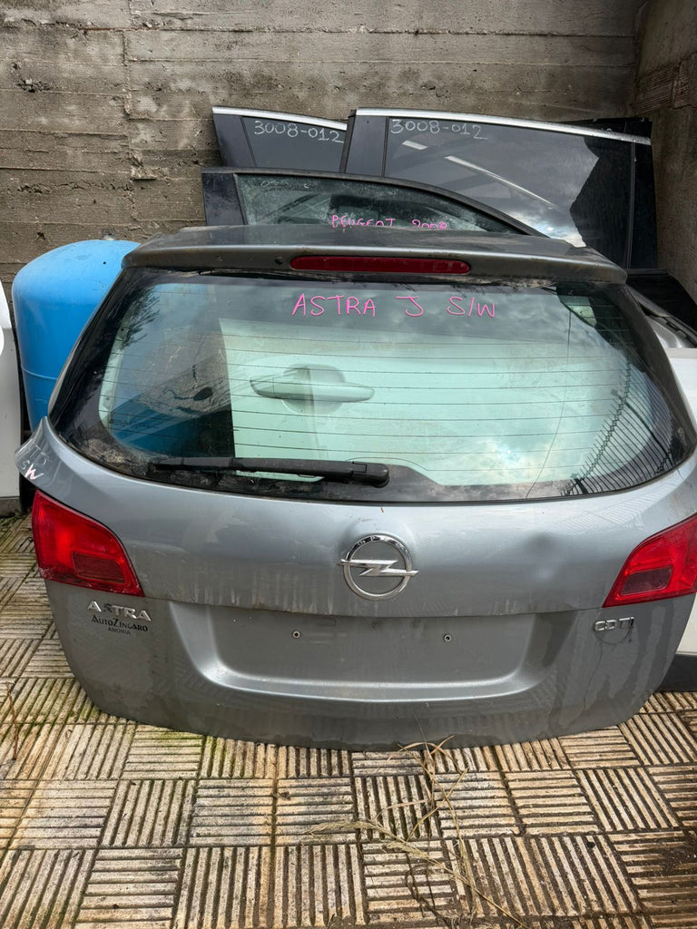 Rear Door Opel Astra J