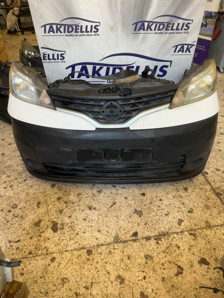Nissan NV200 2013 Front Cut