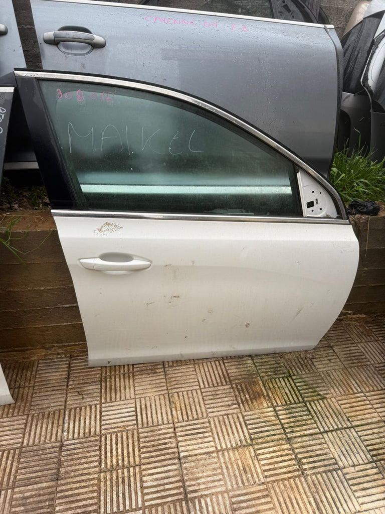 Door Front Right Peugeot 308 2018