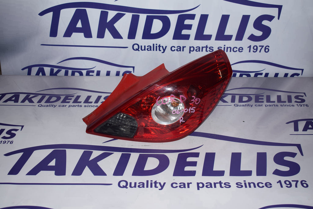 Φανάρι Πίσω Δεξί Opel Corsa D 2006-2015