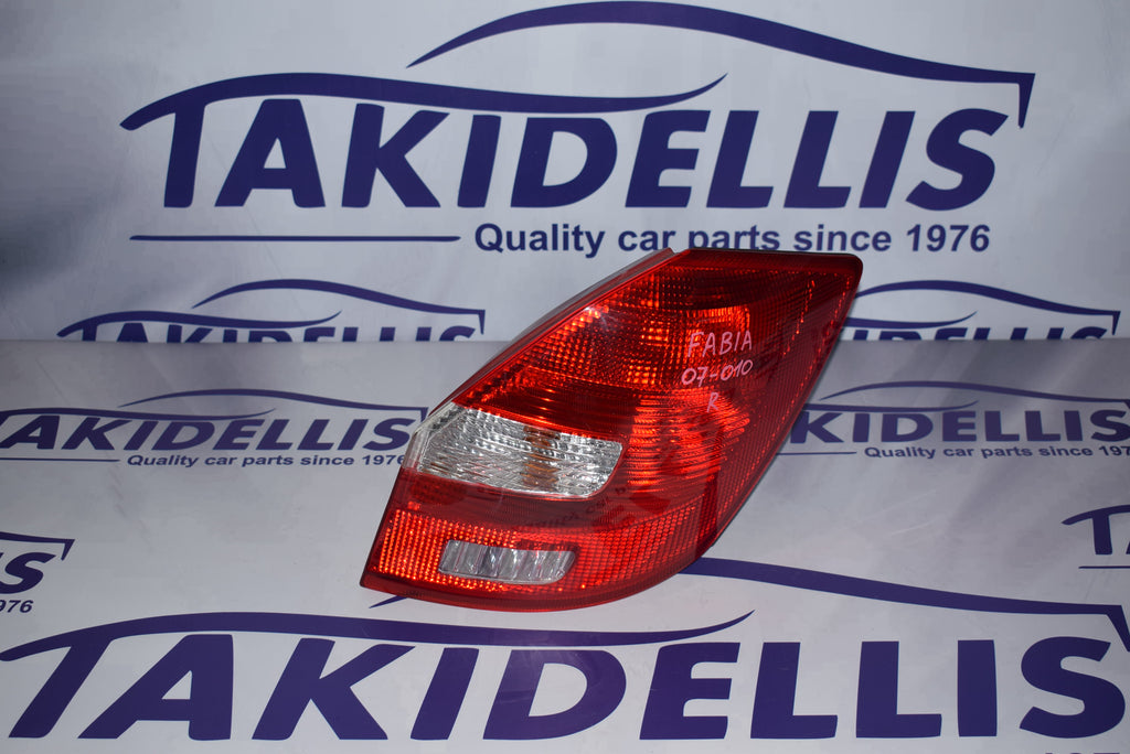 Φανάρι Πίσω Δεξί Skoda Fabia 2007-2010