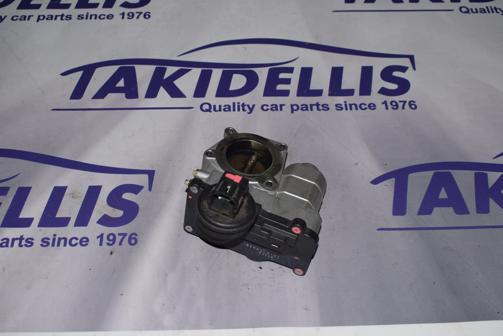 Πεταλούδα Γκαζιού Nissan