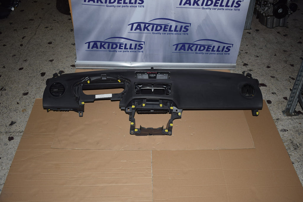 Ταμπλό Opel Meriva B 2010-2014