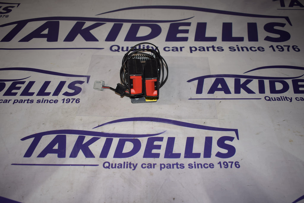 Κλείστρο Ζώνης Πίσω Κεντρικό Opel Adam 2012-2019