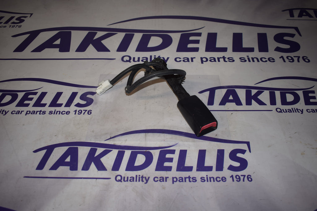 Κλείστρο Ζώνης Εμπρός Δεξί Hyundai i30 2015